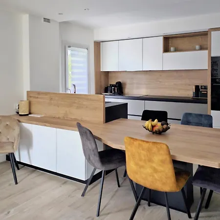 Apartamento L'harmonie, 2 Proche Du Lac, Calme Et Lumineux *